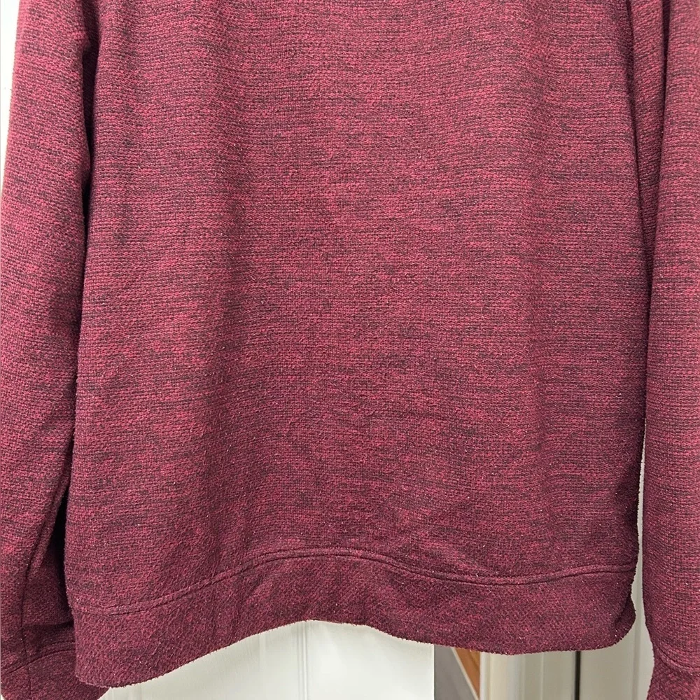 Gerry Men's Textured Crew Pullover Sweatshirt in burgundy, Size M